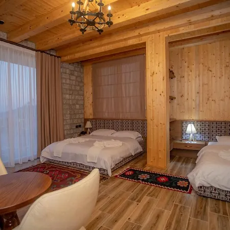 Hotell Old House
