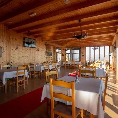 Old House Hotel