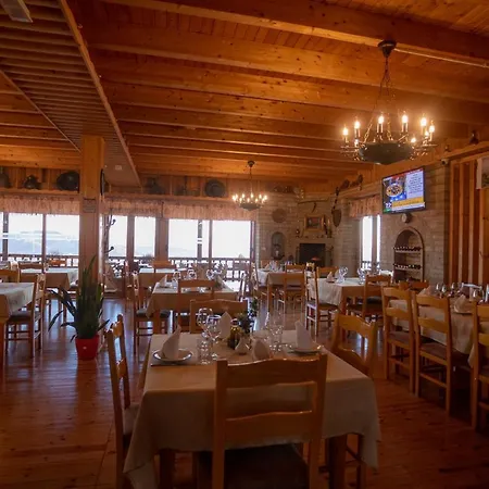 Old House Hotel 3*