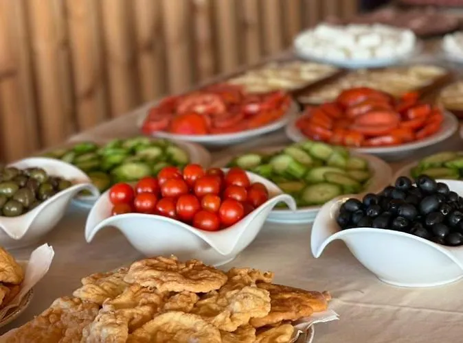 Hotel Old House Canaj