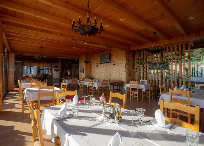 Old House Hotel Canaj