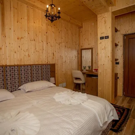 Old House 3*