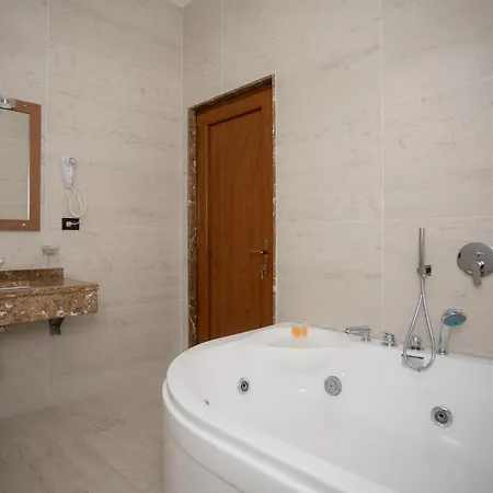 Old House 3*