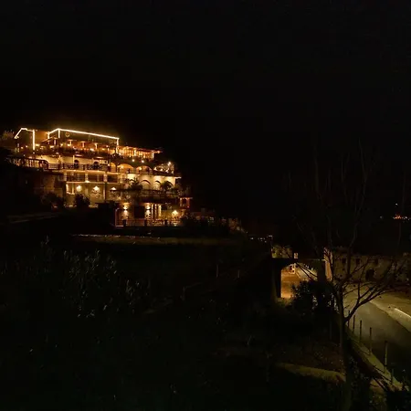 Old House 3*